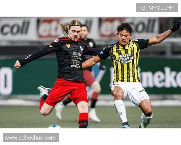 鹿特丹主场迎战乌得勒支双方争夺积分激烈对决即将上演 鹿特丹主场迎战乌得勒支双方争夺积分激烈对决即将上演