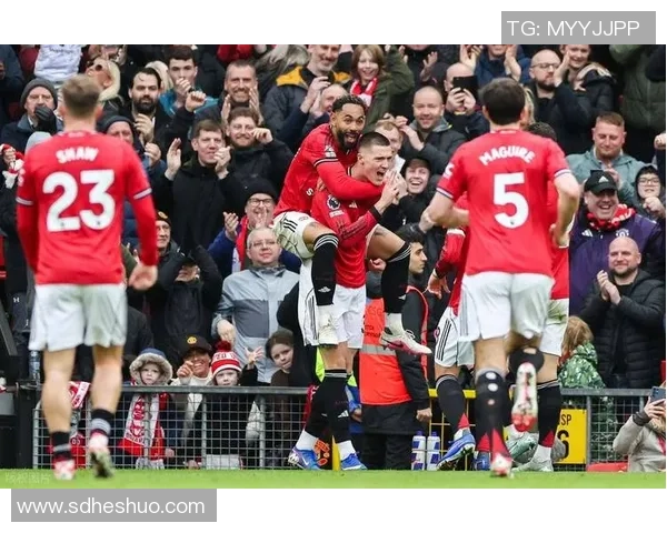 利物浦与曼联近期精彩对决比赛录像回顾与分析