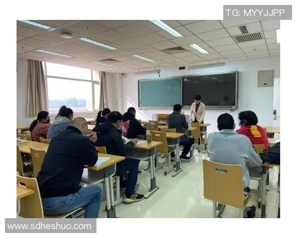 杨静回顾篮球生涯的点滴故事与成长历程分享