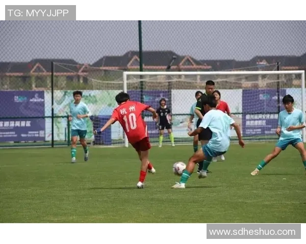 杭州足球队的配合变革引发热议推动球队向更高水平迈进